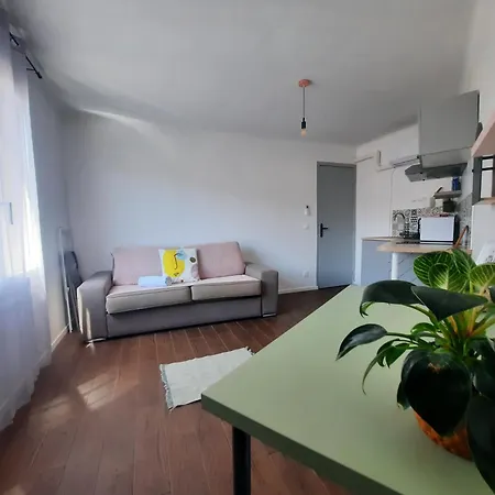 Habitación en casa particular La 3, Climatisee Ac, Cuisine Privee, Calme *